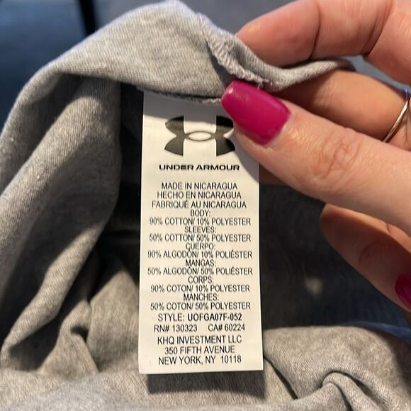 Under Armor T-shirt boys medium long sleeve NWT - Picture 5 of 5